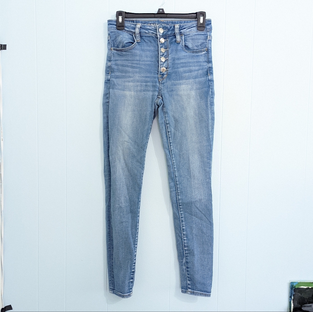 American Eagle Light Blue Super Hi-Rise Jegging size 6